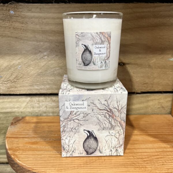 Oakwood & Bergamot Candle 20cl 🦡